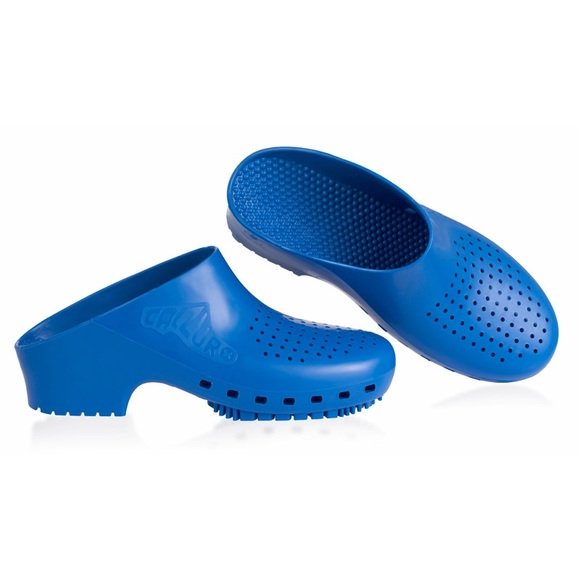 Blue Calzuro Classic Comfort Clogs nurse / work shoes with Holes